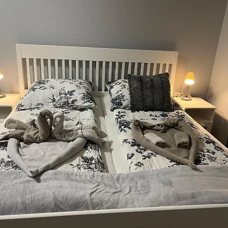 Am Rathaus Adii 坦哲蒙