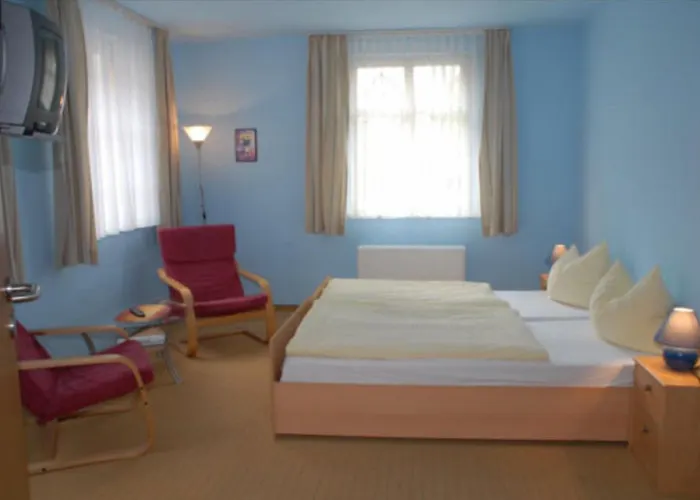 Am Rathaus Adii Hotell 3*